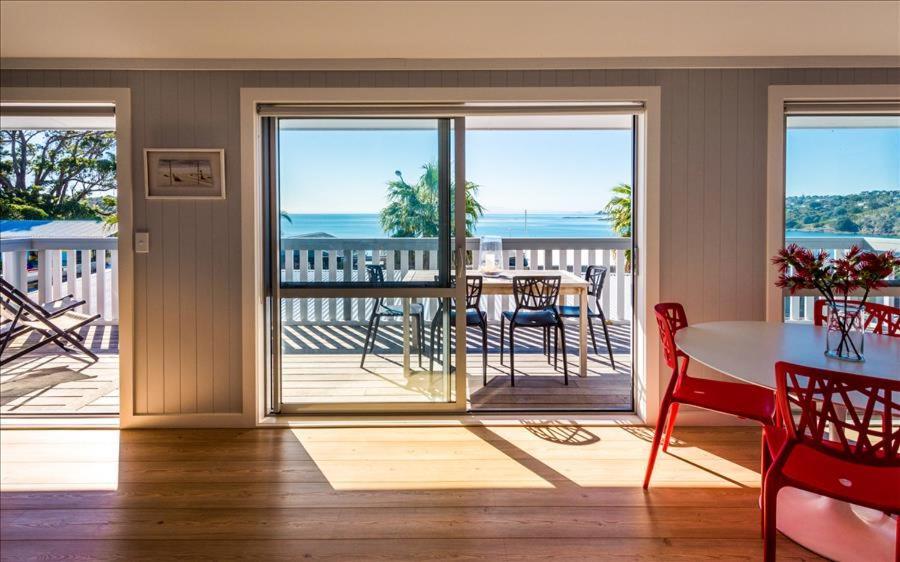 Вілла The Waiheke Pad - In The Heart Of Oneroa! Екстер'єр фото