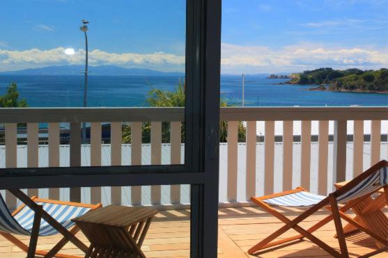 Вілла The Waiheke Pad - In The Heart Of Oneroa! Екстер'єр фото